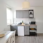 דירה Lelle