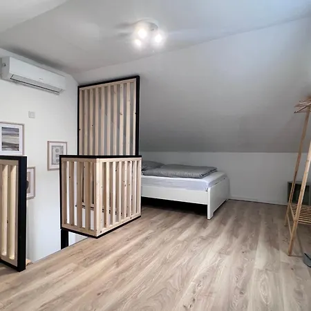 Lelle 巴拉通雷勒